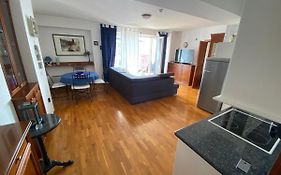 Sea View Apartment Jadranka